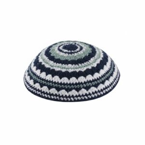 כיפה סרוגה שטיח 20 ס"מ כחול ירוק בהיר ולבן